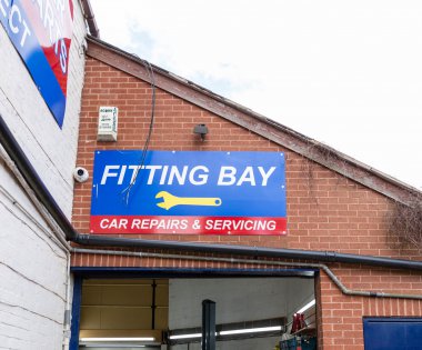 The fitting bay at Ken's Autos