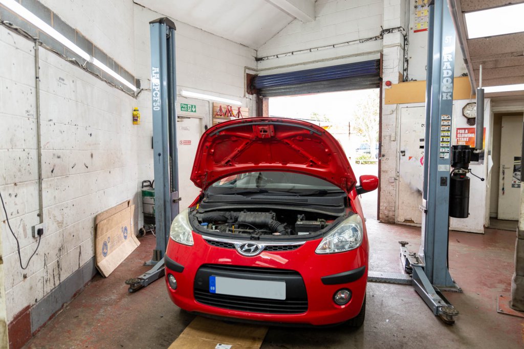 MOT & Servicing