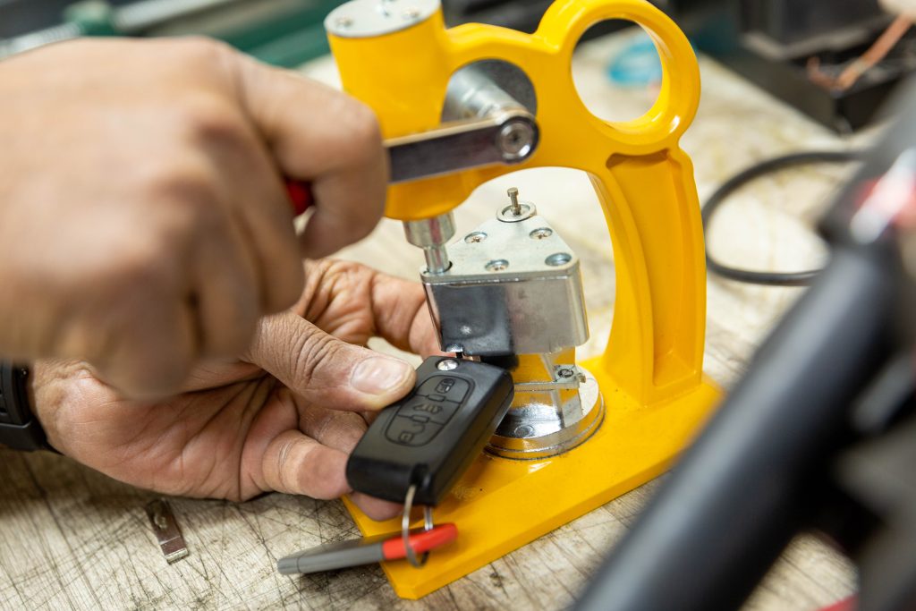 Auto Locksmith