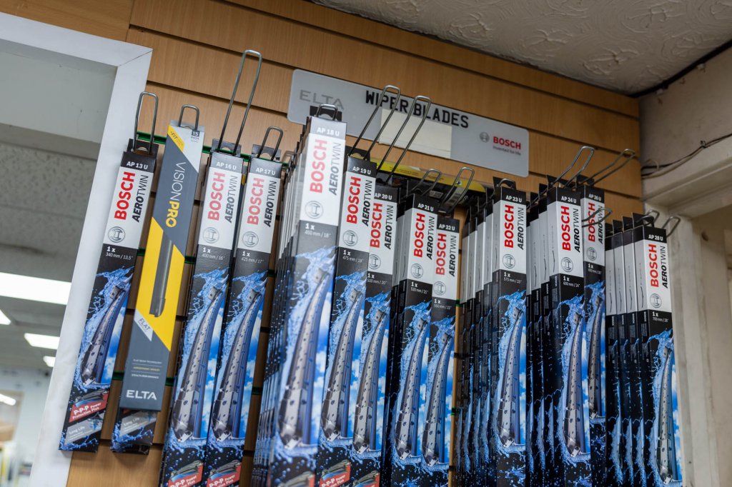 Wiper blades