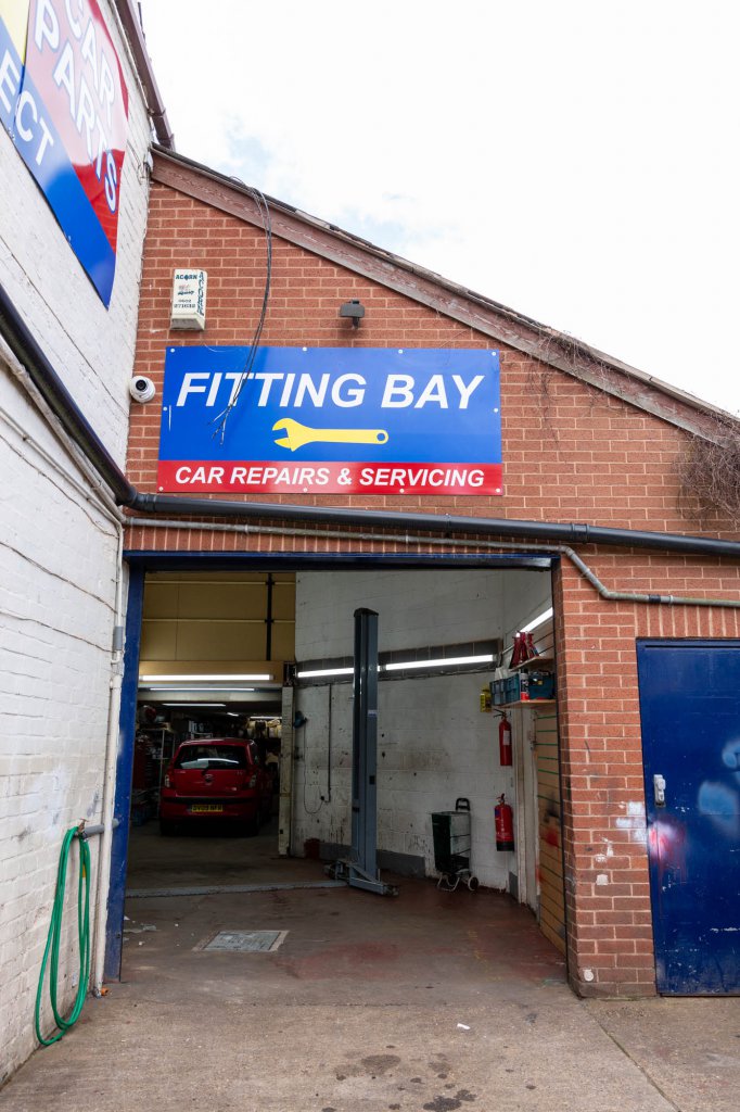 The fitting bay at Ken's Autos