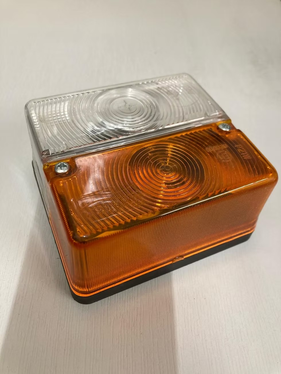 Britax 9087.00 Front Square Combination Marker Lamp